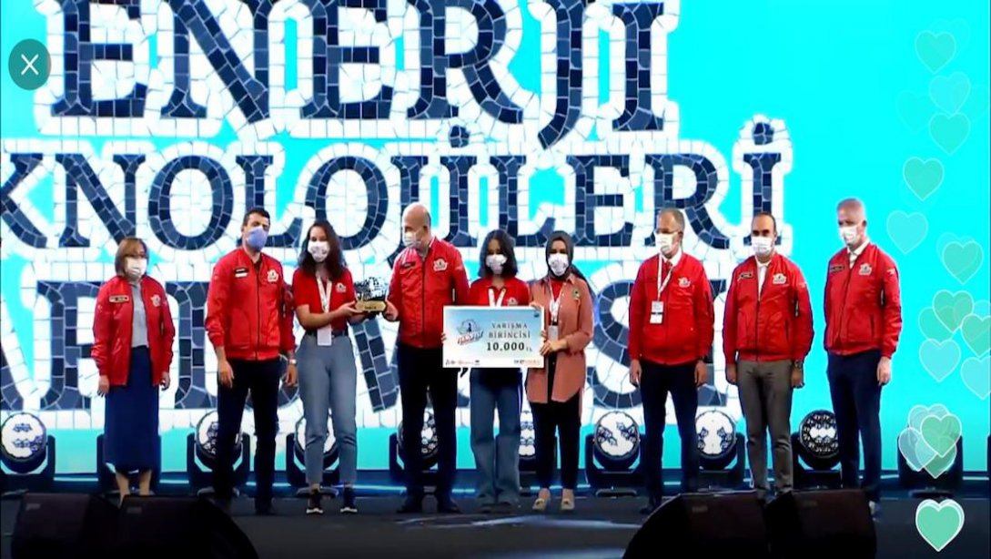 Sakarya BİLSEM, TEKNOFEST 2020'de Çevre Enerji Teknolojileri Yarışması'nda Türkiye Birincisi Oldu.