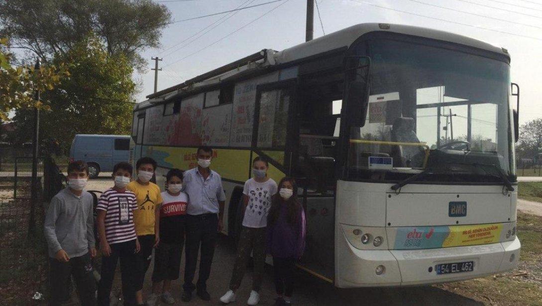 EBA Otobüsü Dernekkırı Köylerini Gezdi.