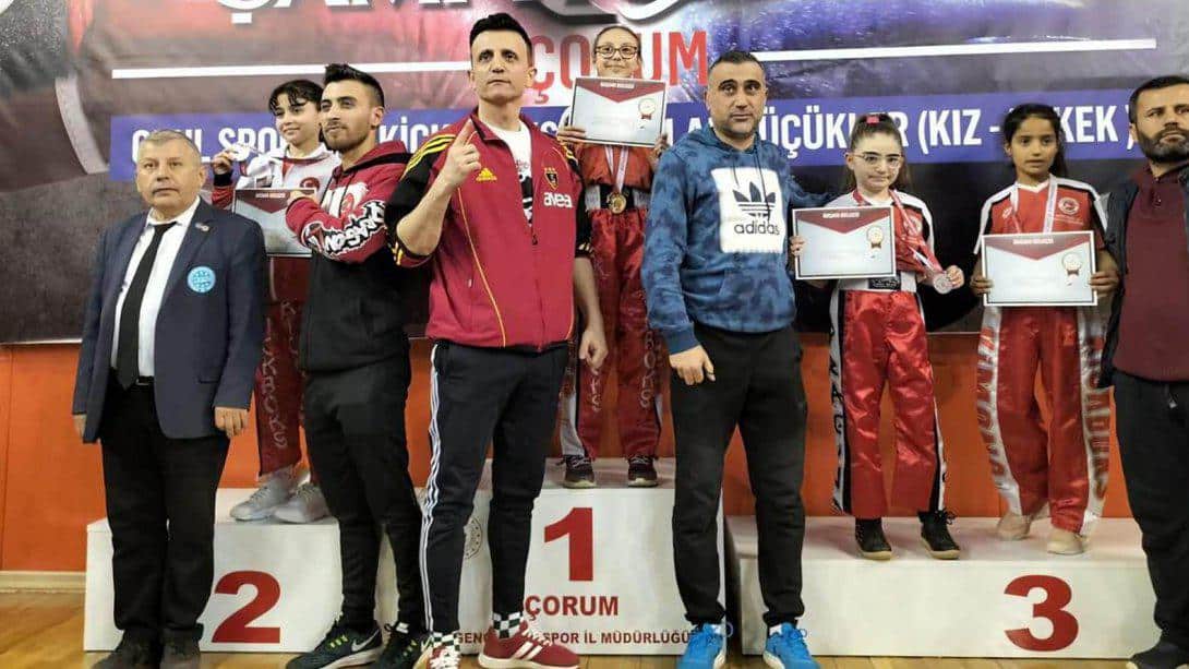 Aykut Yiğit Ortaokulu Öğrencimiz Türkiye Şampiyonu Oldu