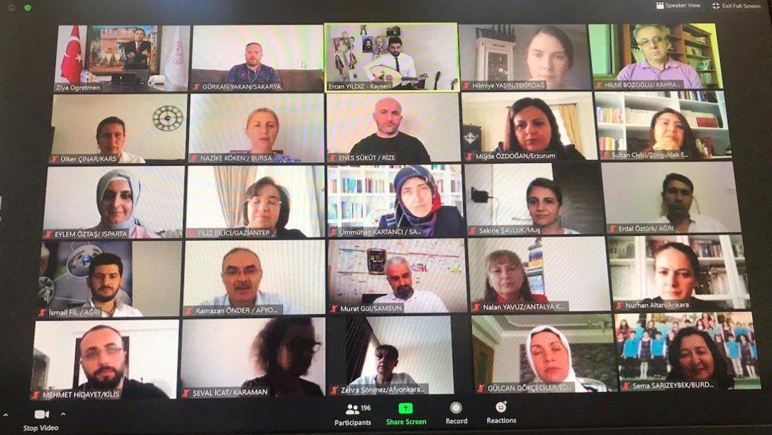 Sakaryalı Öğretmenler Bakan Selçuk'la Video Konferansa katıldılar