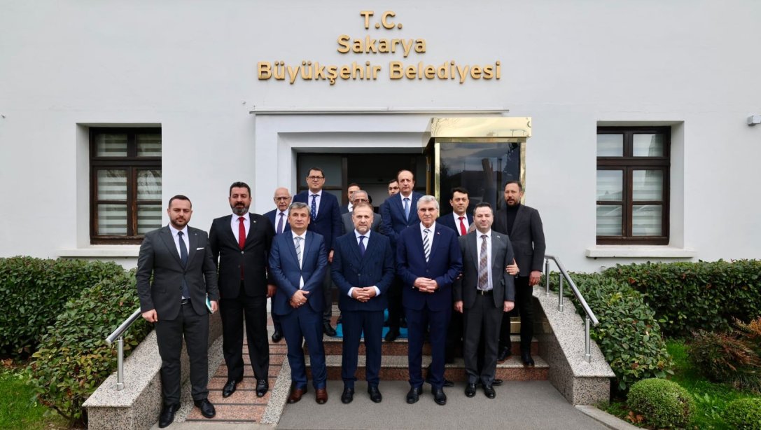 Bakan Yardımcımız Sayın Kemal Şamlıoğlu, Sakarya Büyükşehir Belediye Başkanı Sayın Ekrem Yüce'yi Ziyaret Etti